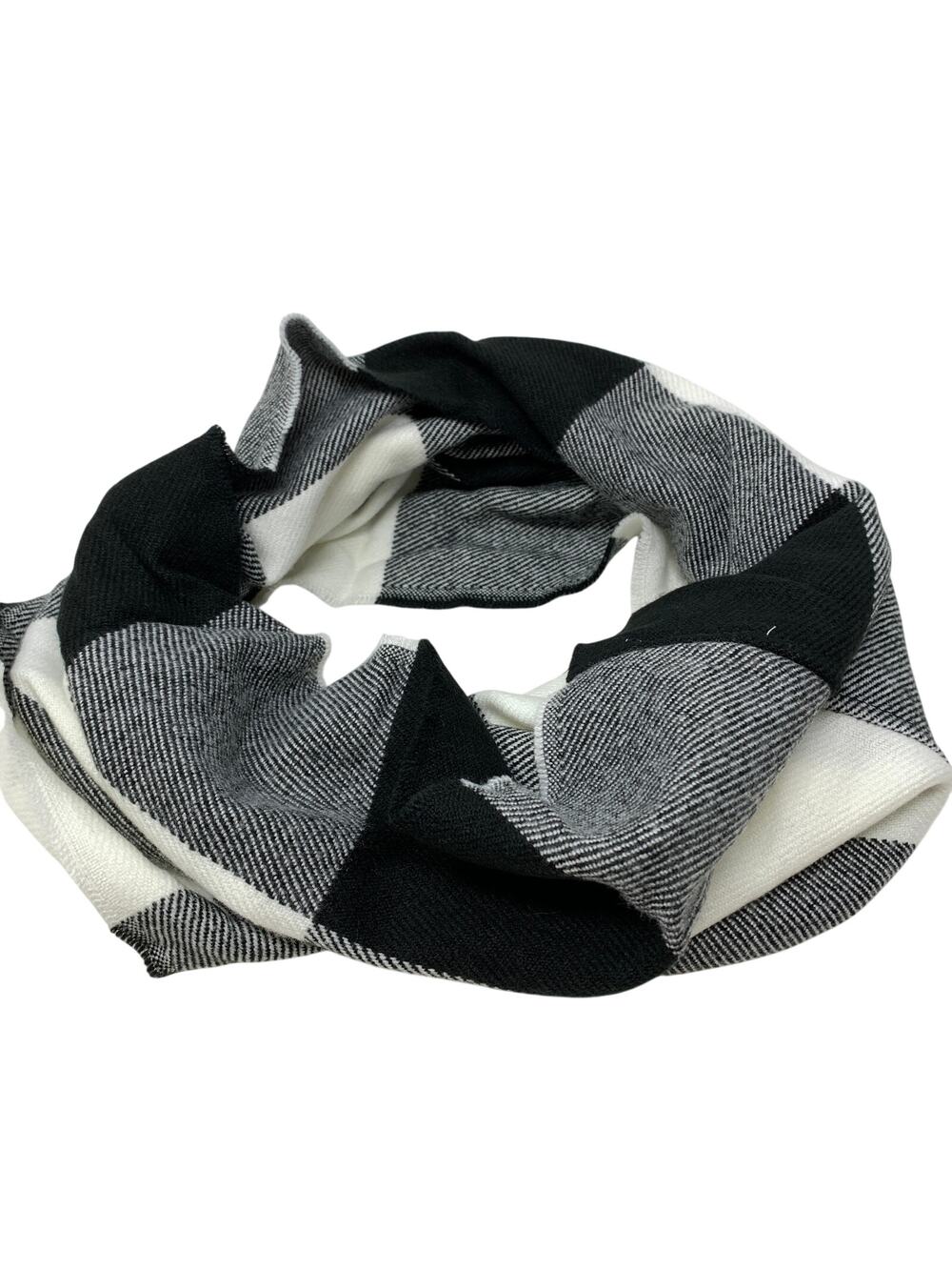 Old Navy Infinity Scarf Flannel White Black Plaid One Size